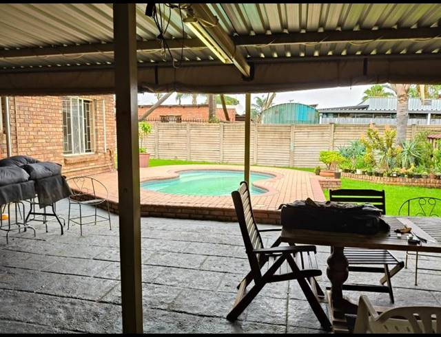 3 BEDROOM HOUSE FOR SALE IN DASPOORT ESTATE
